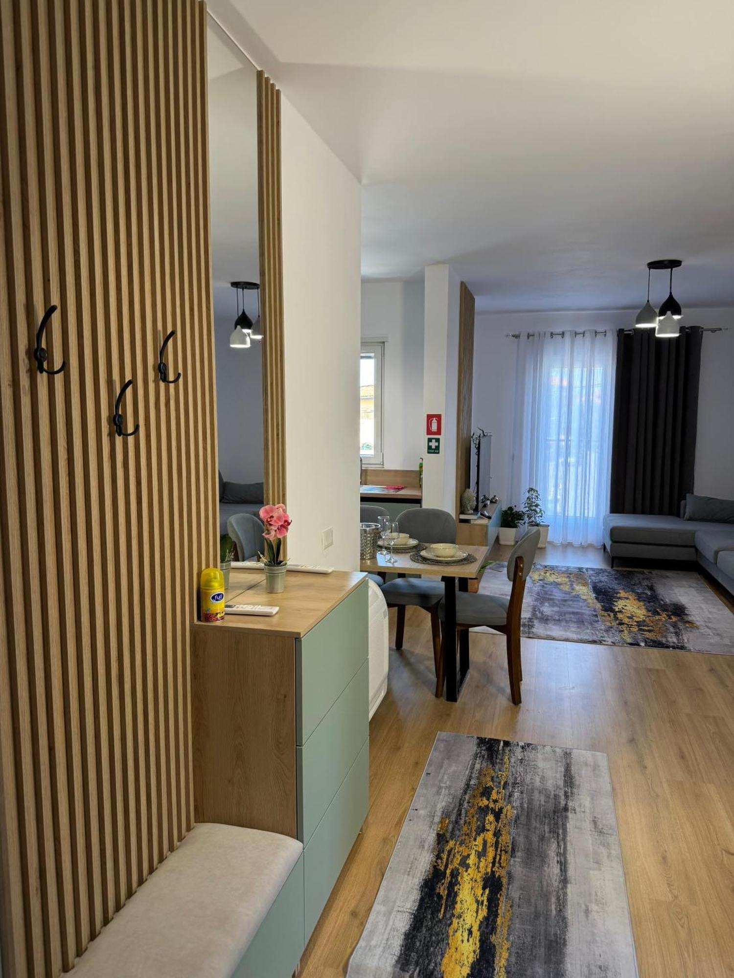 Apartment In City Center Shkodra Exterior foto